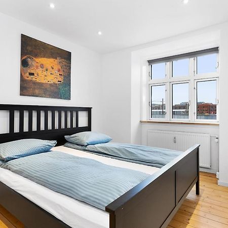 Aday - Apartment Suite Aalborg Center Zewnętrze zdjęcie