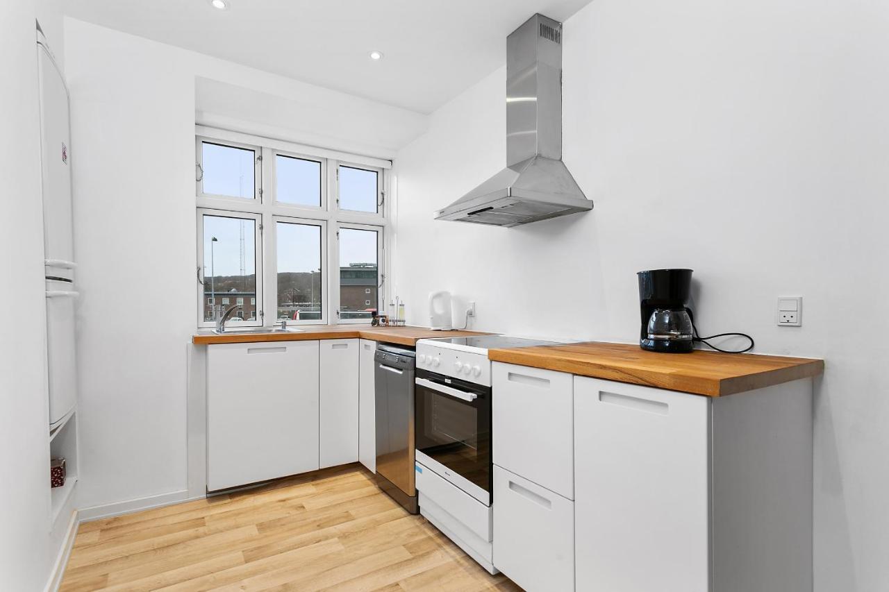 Aday - Apartment Suite Aalborg Center Zewnętrze zdjęcie